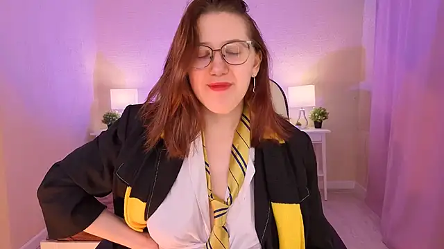 Charmy Gracy online show from December 2024 10:50:02 AM