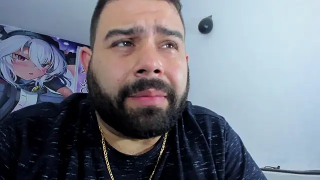 Snapshot of Beerbear_boy chatting on January 2025 07:13:02 PM Beerbear boy online show from January 2025 07:13:02 PM