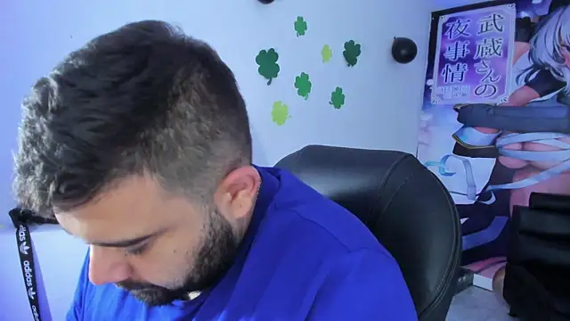 Snapshot of Beerbear_boy chatting on March 2025 10:39:02 PM Beerbear boy online show from March 2025 10:39:02 PM