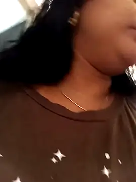 Snapshot of ashley69_brown chatting on October 2025 06:52:02 PM ashley69 brown online show from October 2025 06:52:02 PM