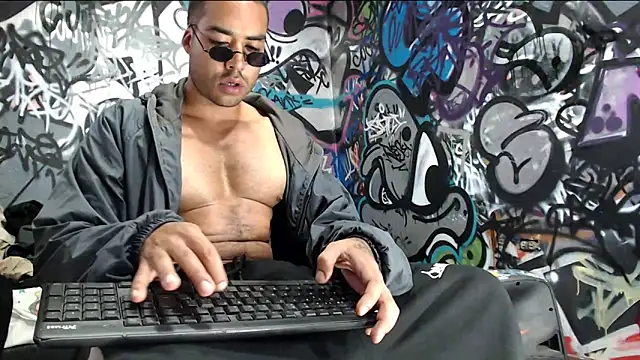 Justin Frank online show from January 2025 04:36:01 PM