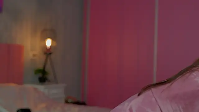 Snapshot of daddysgirl2222 chatting on October 2025 08:53:02 PM daddysgirl2222 online show from October 2025 08:53:02 PM