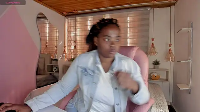 aleja17 xxx online show from October 2025 08:06:02 PM