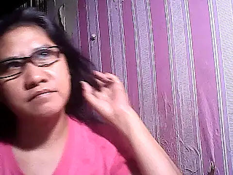 Snapshot of sweetsosie18 chatting on March 2025 11:03:01 AM sweetsosie18 online show from March 2025 11:03:01 AM