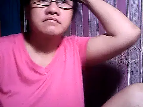 Snapshot of sweetsosie18 chatting on March 2025 02:10:02 PM sweetsosie18 online show from March 2025 02:10:02 PM