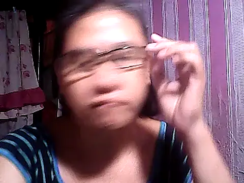 Snapshot of sweetsosie18 chatting on March 2025 06:30:01 PM sweetsosie18 online show from March 2025 06:30:01 PM