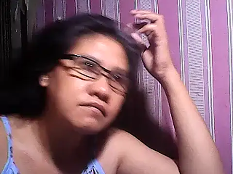 Snapshot of sweetsosie18 chatting on March 2025 09:48:01 PM sweetsosie18 online show from March 2025 09:48:01 PM