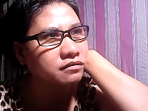 Snapshot of sweetsosie18 chatting on March 2025 02:55:02 PM sweetsosie18 online show from March 2025 02:55:02 PM