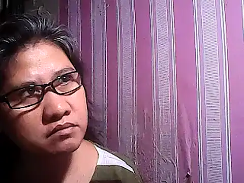 Snapshot of sweetsosie18 chatting on March 2025 01:18:02 PM sweetsosie18 online show from March 2025 01:18:02 PM