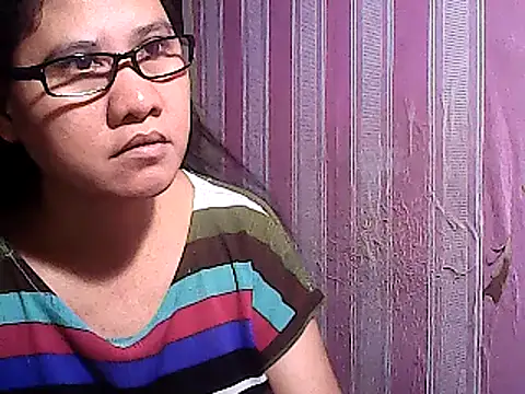 Snapshot of sweetsosie18 chatting on March 2025 03:31:02 PM sweetsosie18 online show from March 2025 03:31:02 PM