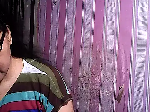 Snapshot of sweetsosie18 chatting on March 2025 09:43:02 PM sweetsosie18 online show from March 2025 09:43:02 PM