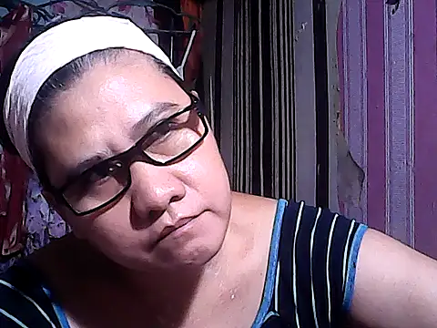 Snapshot of sweetsosie18 chatting on September 2025 03:11:01 AM sweetsosie18 online show from September 2025 03:11:01 AM