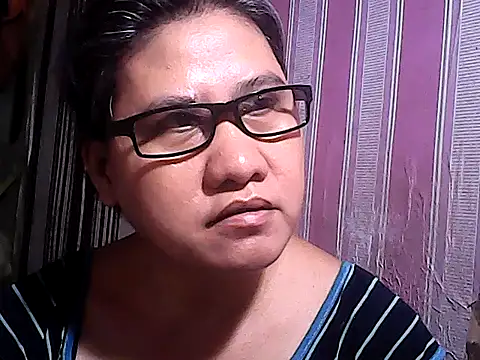 Snapshot of sweetsosie18 chatting on October 2025 09:07:02 AM sweetsosie18 online show from October 2025 09:07:02 AM