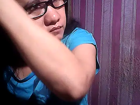 Snapshot of sweetsosie18 chatting on October 2025 08:07:02 PM sweetsosie18 online show from October 2025 08:07:02 PM