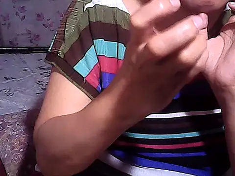 Snapshot of sweetsosie18 chatting on October 2025 12:28:02 PM sweetsosie18 online show from October 2025 12:28:02 PM