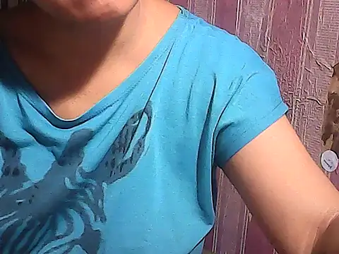 Snapshot of sweetsosie18 chatting on October 2025 03:36:02 AM sweetsosie18 online show from October 2025 03:36:02 AM