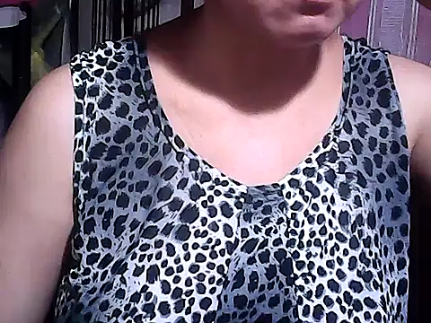 Snapshot of sweetsosie18 chatting on November 2025 07:18:01 AM sweetsosie18 online show from November 2025 07:18:01 AM