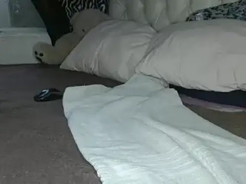 Snapshot of sharlot003 chatting on March 2025 12:03:01 PM sharlot003 online show from March 2025 12:03:01 PM