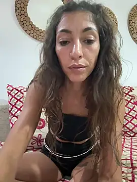 amanilouve online show from September 2025 04:28:01 PM