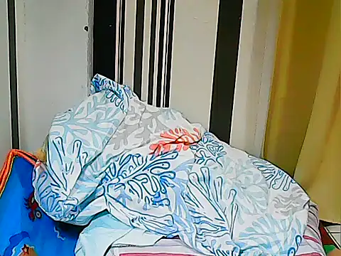 Snapshot of innocently_yours chatting on February 2025 10:07:01 AM innocently yours online show from February 2025 10:07:01 AM