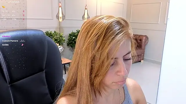 Snapshot of ROSE__15 chatting on October 2025 07:15:02 PM ROSE 15 online show from October 2025 07:15:02 PM