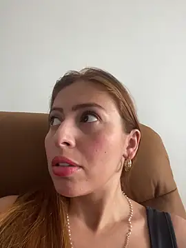 Snapshot of ROSE__15 chatting on October 2025 07:37:01 PM ROSE 15 online show from October 2025 07:37:01 PM