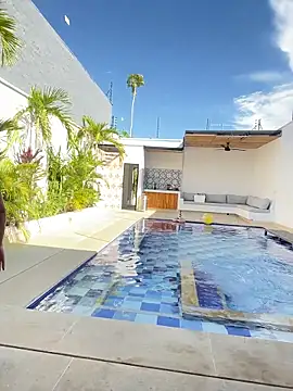 Snapshot of ROSE__15 chatting on November 2025 08:11:01 PM ROSE 15 online show from November 2025 08:11:01 PM