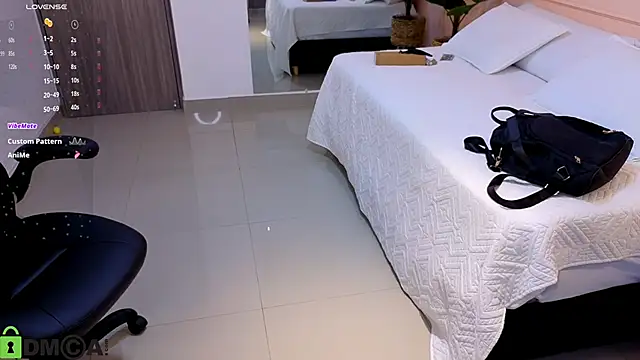 Snapshot of ROSE__15 chatting on November 2025 11:32:02 AM ROSE 15 online show from November 2025 11:32:02 AM