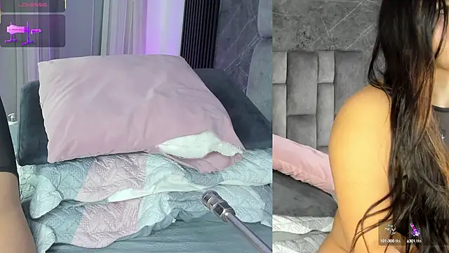 emily fox1 online show from October 2025 12:02:02 PM