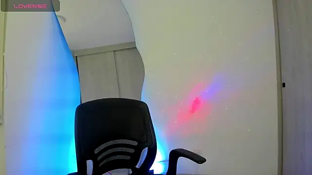 SussiVega online show from October 2025 01:40:01 AM