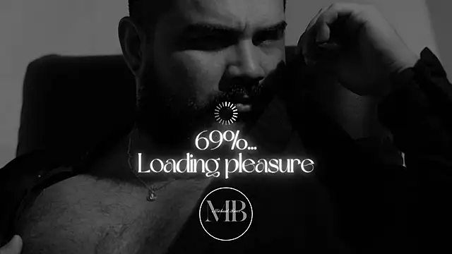 Snapshot of MichaelBear_ chatting on October 2025 02:40:01 PM MichaelBear online show from October 2025 02:40:01 PM