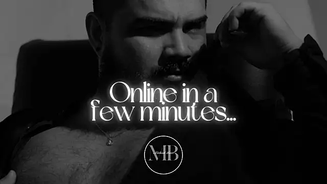 Snapshot of MichaelBear_ chatting on November 2025 02:02:01 PM MichaelBear online show from November 2025 02:02:01 PM