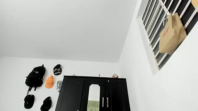 natalia hottman online show from December 2024 09:17:02 PM