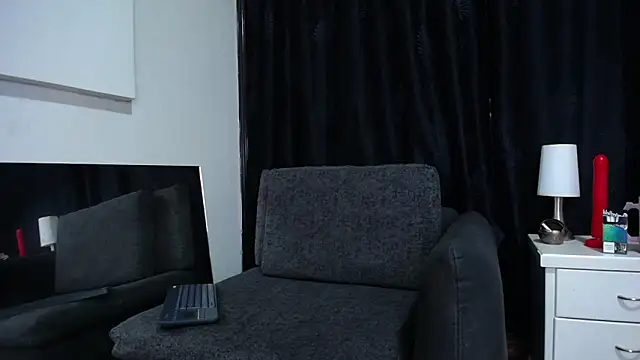 Miss ellien online show from December 2024 02:28:01 PM
