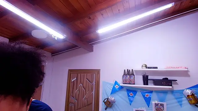 Snapshot of naia_blessed chatting on October 2025 07:12:02 PM naia blessed online show from October 2025 07:12:02 PM