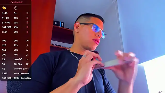 Snapshot of _John_Boy_ chatting on October 2025 07:11:02 PM John Boy online show from October 2025 07:11:02 PM