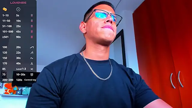 Snapshot of _John_Boy_ chatting on October 2025 07:13:01 PM John Boy online show from October 2025 07:13:01 PM