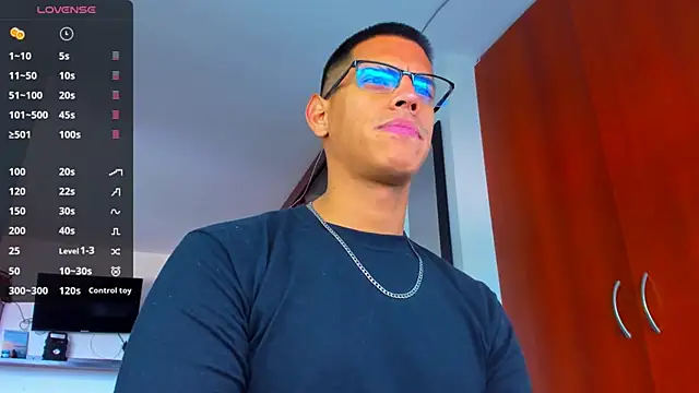 Snapshot of _John_Boy_ chatting on November 2025 07:27:02 PM John Boy online show from November 2025 07:27:02 PM