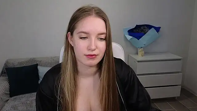 EvaMaddison online show from January 2025 07:44:02 AM