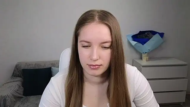 EvaMaddison online show from January 2025 05:11:01 AM
