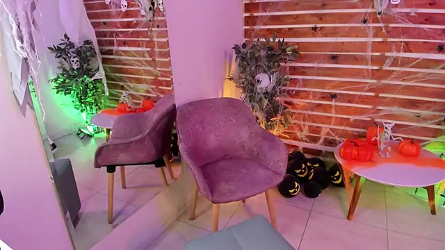 Snapshot of _MeganRain chatting on October 2025 06:56:02 AM MeganRain online show from October 2025 06:56:02 AM