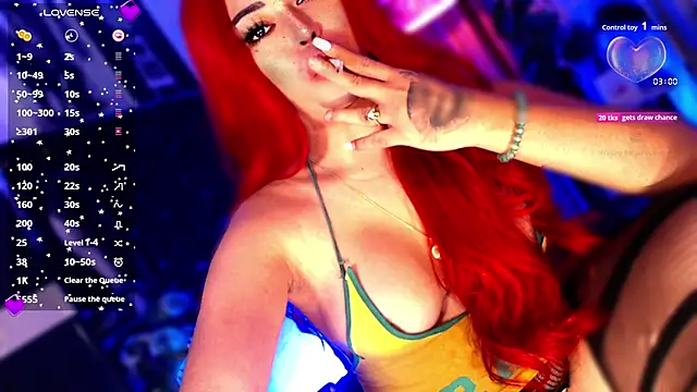 Snapshot of Thalia_Cambridge chatting on October 2025 09:37:02 PM Thalia Cambridge online show from October 2025 09:37:02 PM