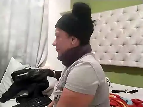 Diosasky online show from February 2025 11:09:01 AM