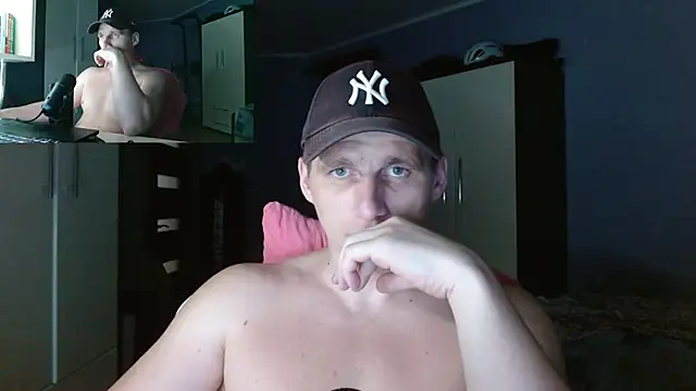 PoliglotJoe online show from November 2025 08:44:01 PM