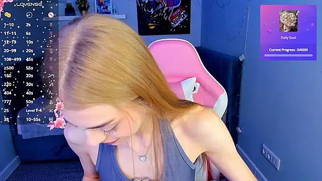 Snapshot of sayl0r_moon chatting on January 2025 12:38:01 AM sayl0r moon online show from January 2025 12:38:01 AM