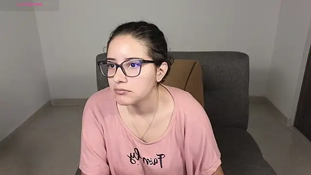 Snapshot of blue__moon_ chatting on September 2025 02:16:02 AM blue moon online show from September 2025 02:16:02 AM