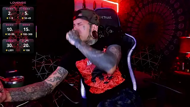 Snapshot of josh__ackerman chatting on October 2025 07:11:02 PM josh ackerman online show from October 2025 07:11:02 PM