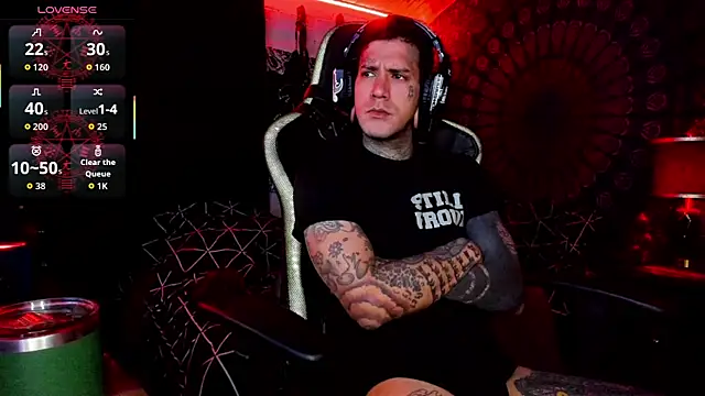 Snapshot of josh__ackerman chatting on October 2025 11:14:01 PM josh ackerman online show from October 2025 11:14:01 PM