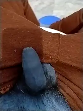 Snapshot of Rajxxxdx4u chatting on December 2024 08:37:01 PM Rajxxxdx4u online show from December 2024 08:37:01 PM