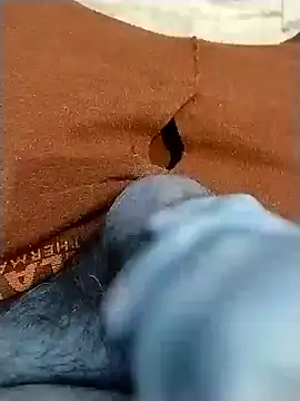 Snapshot of Rajxxxdx4u chatting on January 2025 04:30:02 AM Rajxxxdx4u online show from January 2025 04:30:02 AM